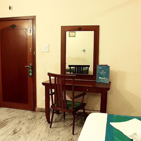 Oyo 1224 New Alipore Calcutta  Esterno foto
